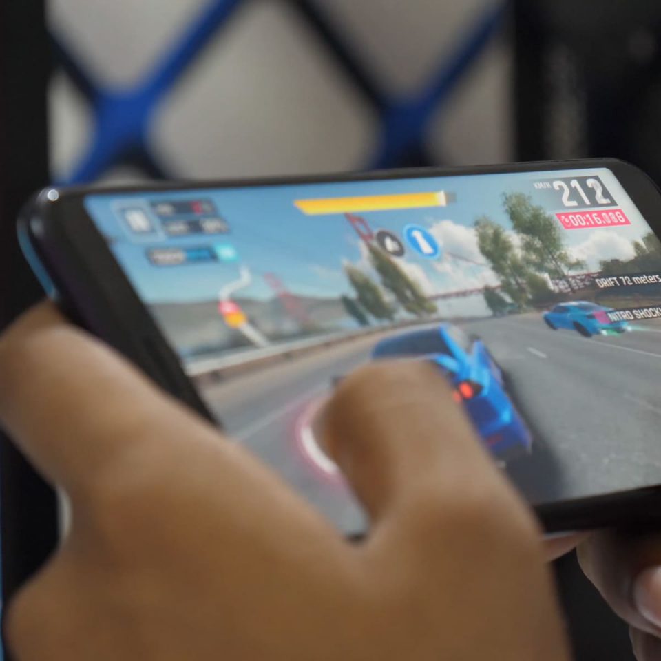 Touch Display Test - Touch screen testing - SPEA