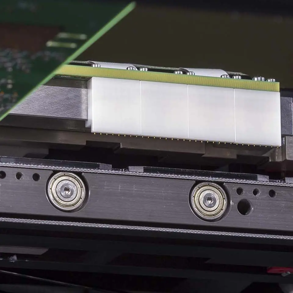 Flying probe power on test