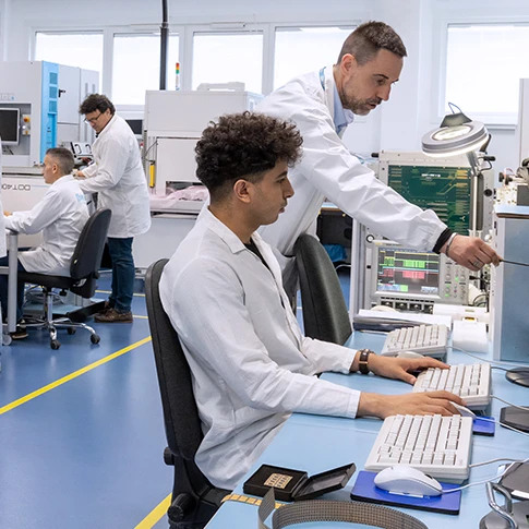 485x485-un-centro-di-ricerca-permanente-02